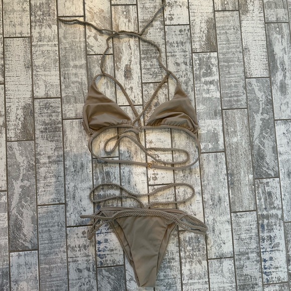 Plumeria Braided Bikini - top and bottom, size L - Picture 2 of 7